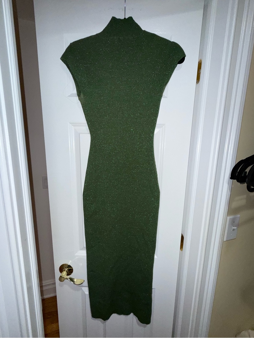 Zara Sleeveless Mock Neck Green Midi Dress - Picture 3 of 4